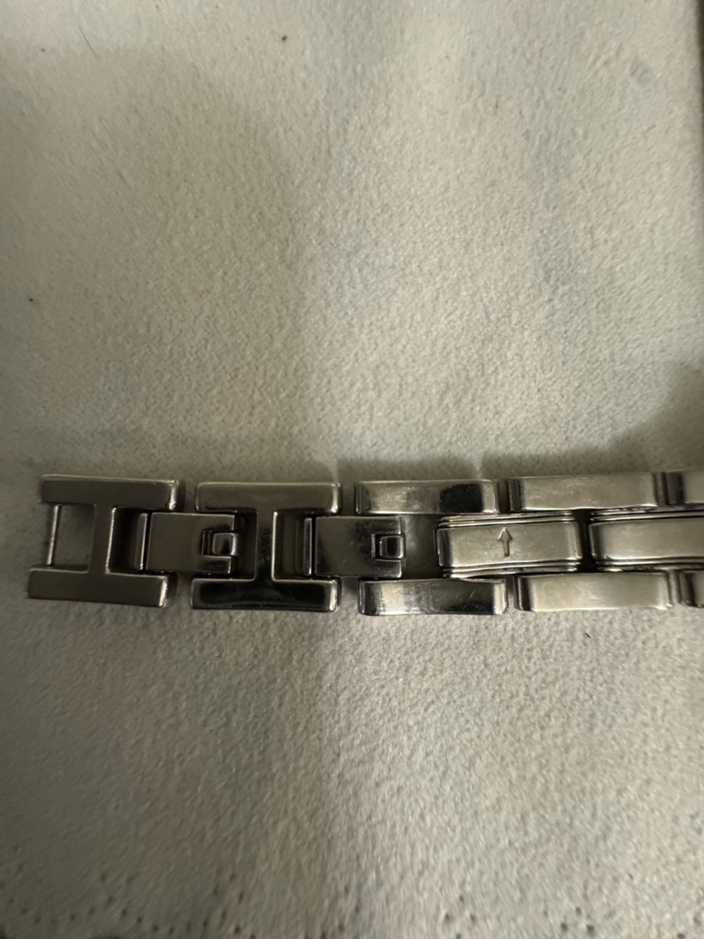 Fossil Silver-Tone Rectangular Bracelet Watch New Battery. Works - Picture 12 of 15